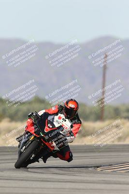 media/Nov-30-2025-TrackXperience (Sun) [[c0061d280f]]/3-Level 1/Session 3 (Turn 16)/